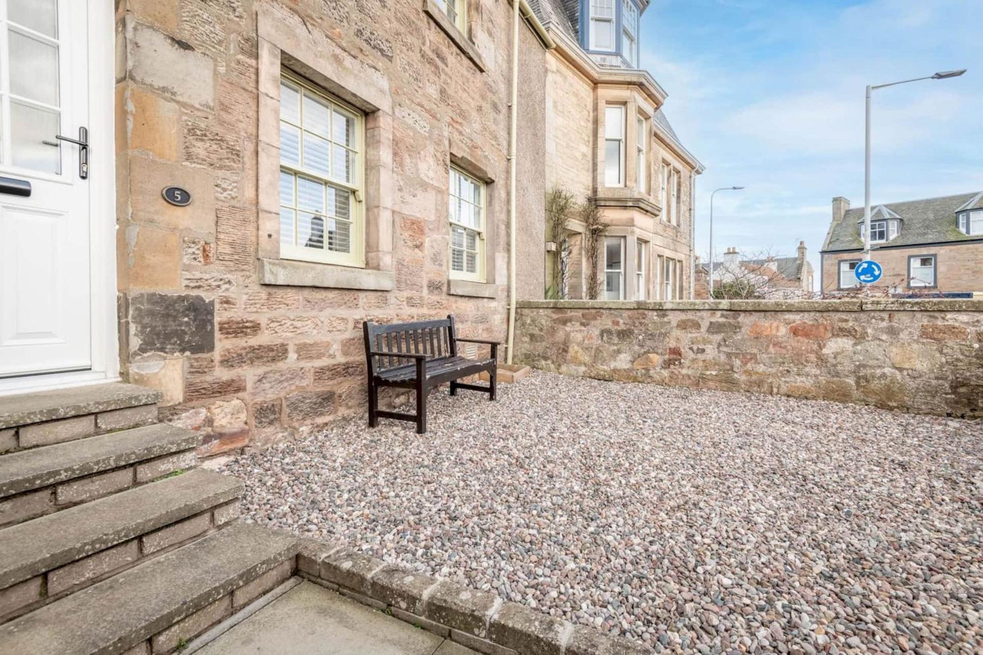 Crail Town House - Sleeps 6 Villa Exterior photo